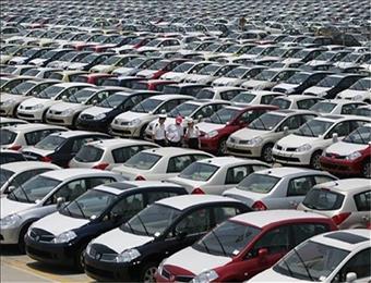 توقف ترخیص ۴۵۰۰ خودرو ثبت سفارش شده غیر قانونی در گمرک