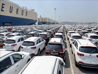 تصویب آیین‌نامه واردات خودرو در دولت