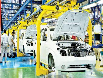 رونق بخش خصوصی و افت تولید دو خودروساز بزرگ کشور