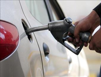 بحران بنزین در کمین خودروسازی